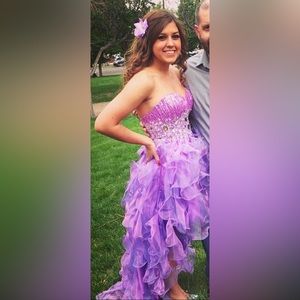 Size 8 prom dress!!!! Purple hi low 💜